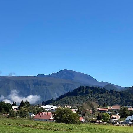 Maison A Bourg- Murat Proche De La Cite Du Volcan 라 플렌 데 카프 외부 사진